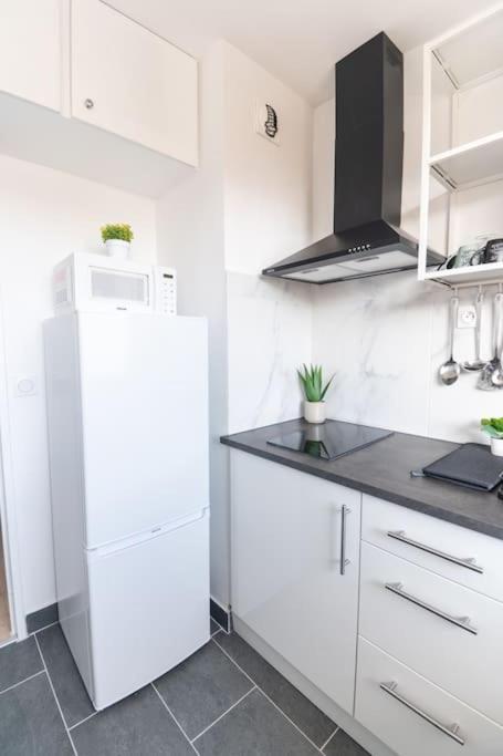 Le Citadin-T1-28M2-Pte Paris M7 Apartment Le Kremlin-Bicetre ภายนอก รูปภาพ